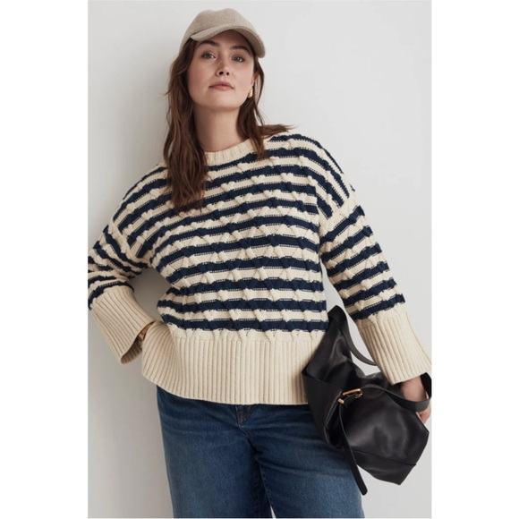 Madewell cable knit navy and cream oversized sweater - Picture 1 of 3